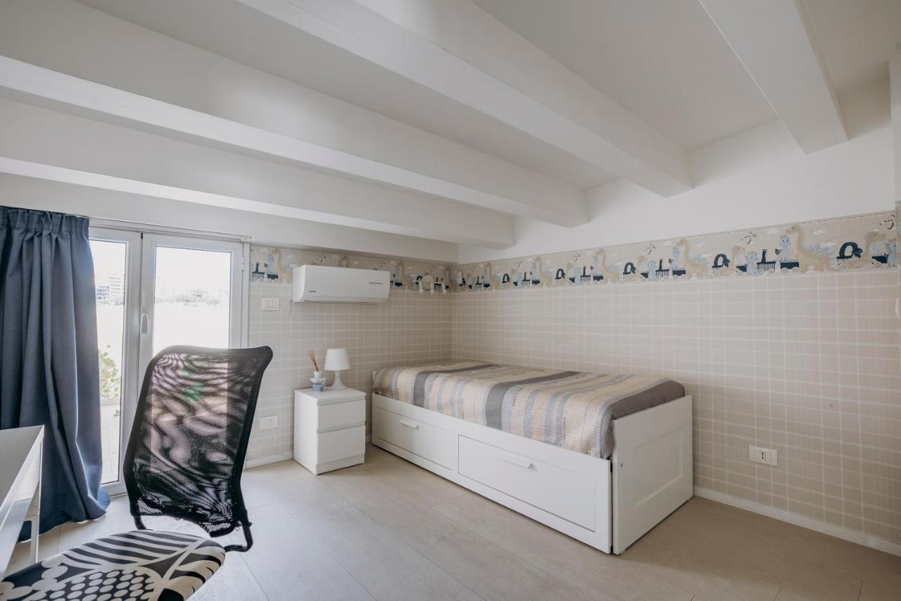 Suite Von Platen Syracuse Luaran gambar